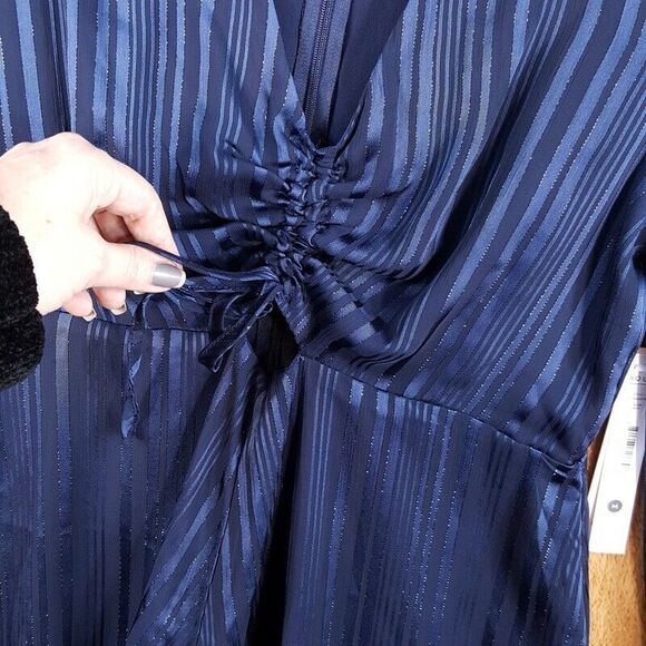 AQUA Womens Romper Medium Blue Cut Out Balloon Sleeve Stripe Shorts Jumpsuit - Picture 3 of 9